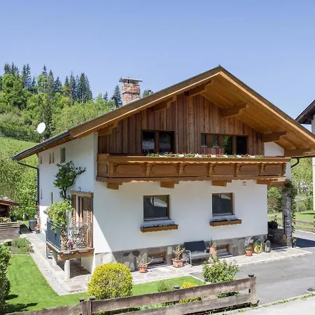 Linde Apartment *